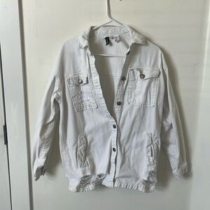 White denim jacket from H&M size XXS fits like a SMALL